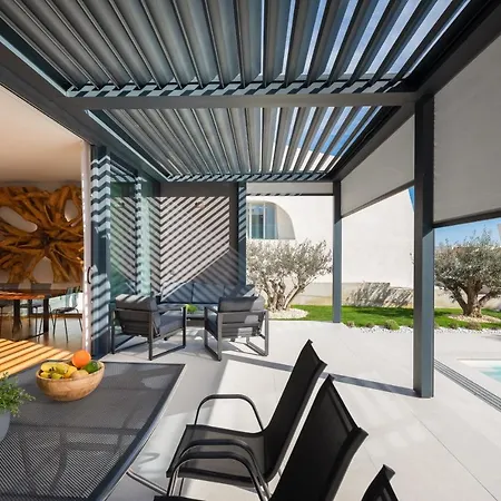 Villa Acacia Petrcane